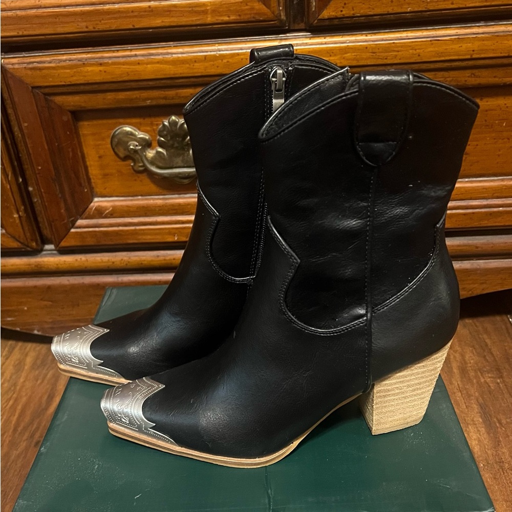 Black Leather Western Ankle Boots silver square toe
